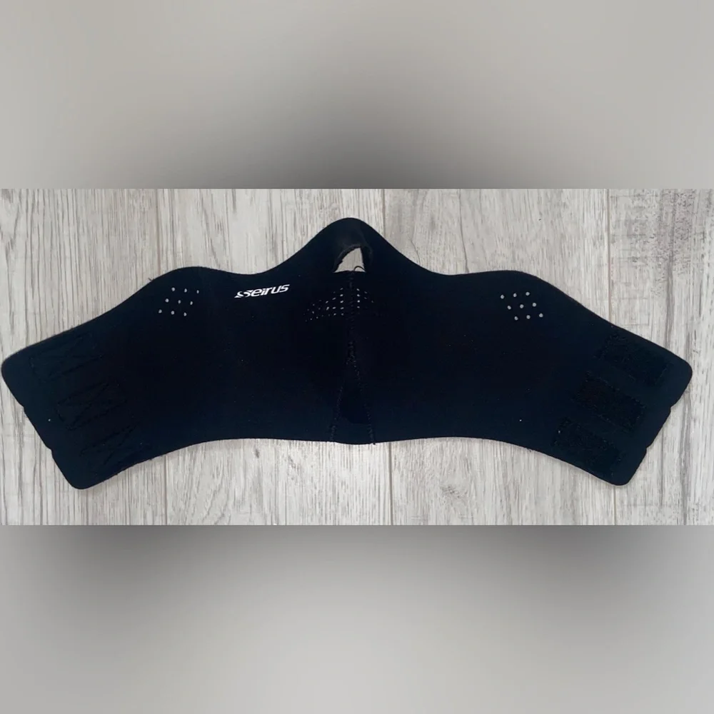 SEIRUS FACE SKI MASK Polyester Thermax Adult Size Small